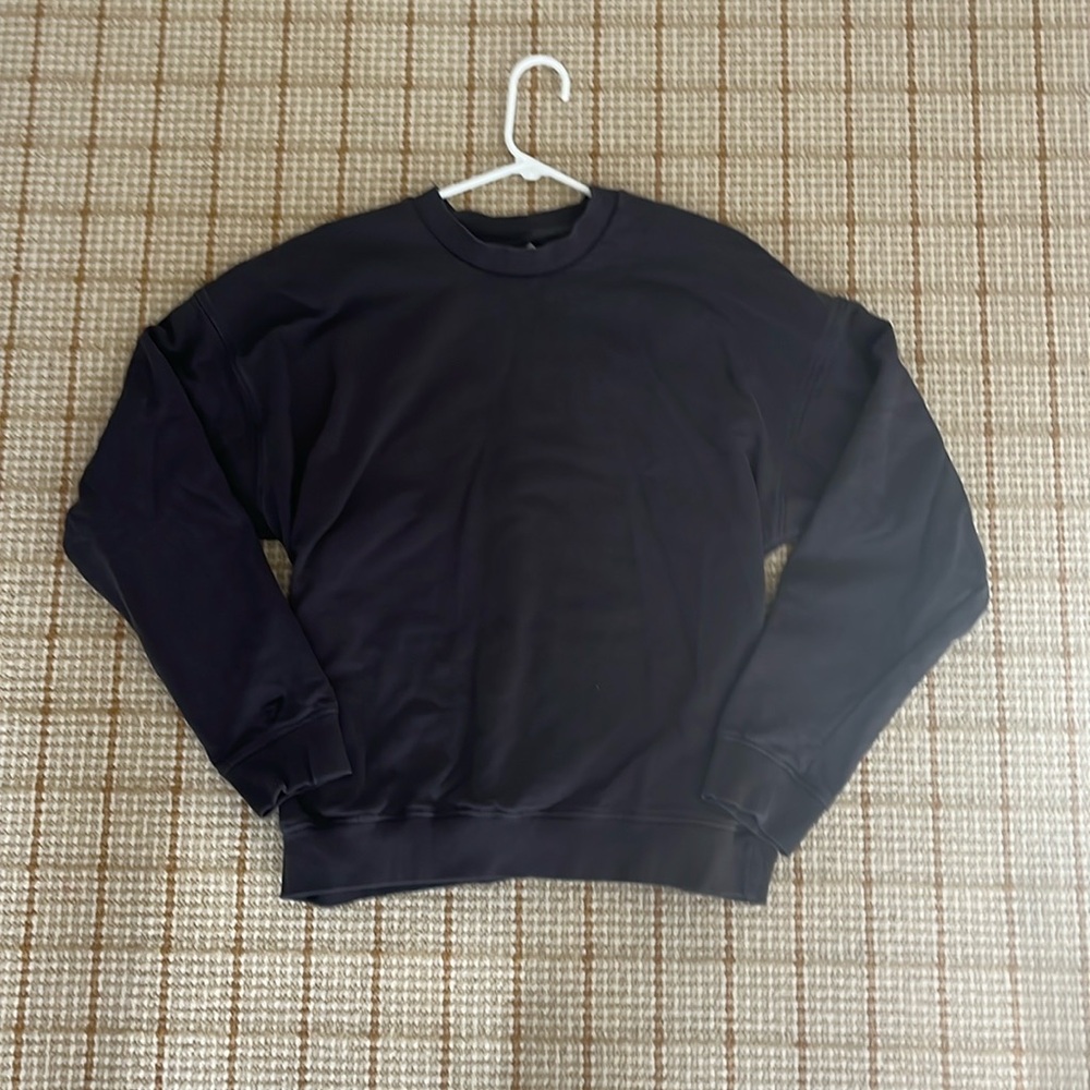 Brand: Gymshark 
Size: Medium 
Color: Dark grey